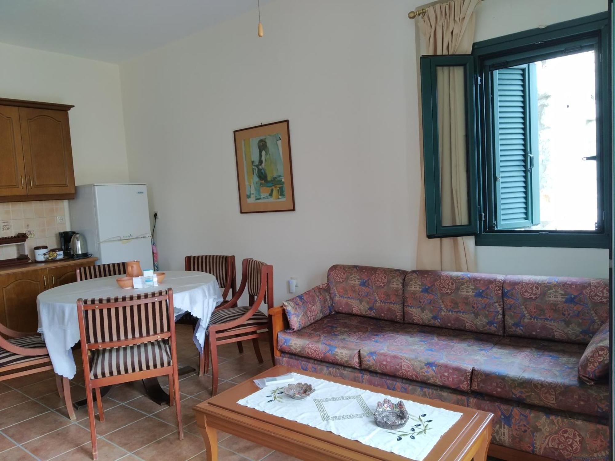 Aparthotel Vatoulia House Néon Oítilon Exterior foto